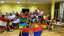 Společná fotografie incomings v Srbsku během NFDP