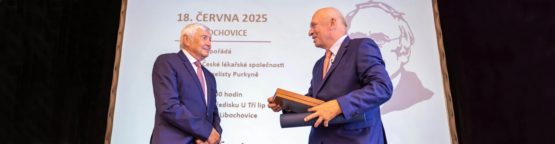 Prof. Vladimír Komárek získal Cenu Jana Evangelisty Purkyně, nejvyšší ocenění lékařské společnosti za celoživotní dílo